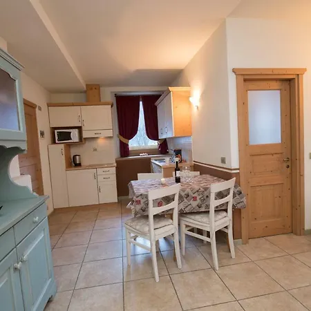 Tatil Evi Canton